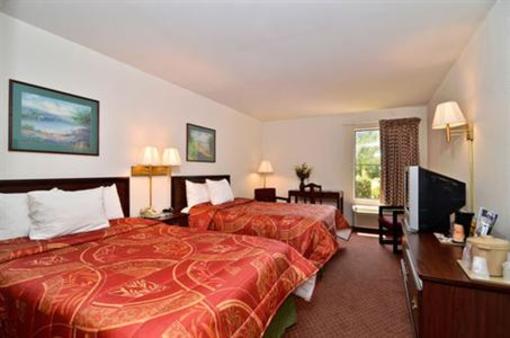 фото отеля Americas Best Value Inn Commerce (Georgia)