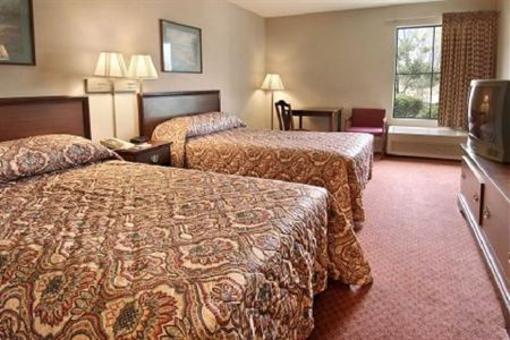 фото отеля Americas Best Value Inn Commerce (Georgia)