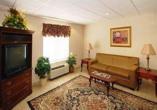 фото отеля Comfort Inn & Suites Oxford (North Carolina)