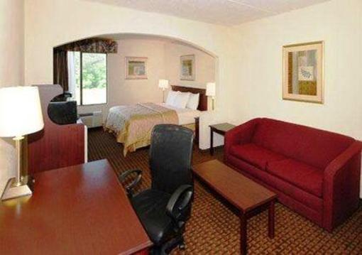 фото отеля Comfort Inn & Suites Oxford (North Carolina)