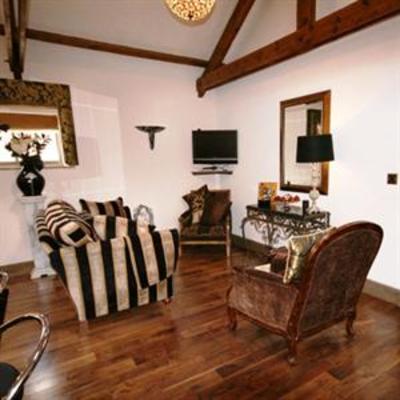 фото отеля Falstone Barns Holiday Apartments