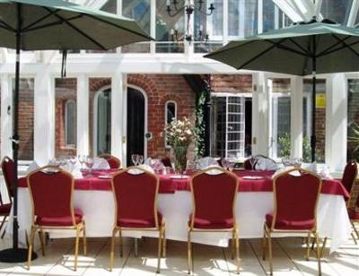 фото отеля The Brickwall Hotel