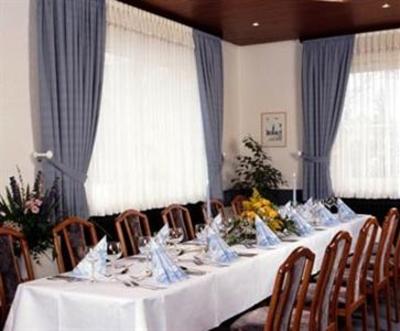 фото отеля Hotel Sonne Bad Homburg vor der Hohe
