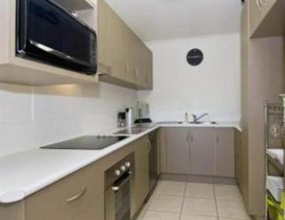 фото отеля Focus On Spence Apartments Cairns