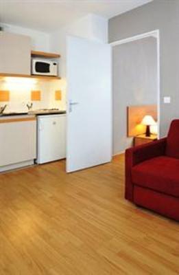 фото отеля Sejours & Affaires Paris Nanterre Hotel