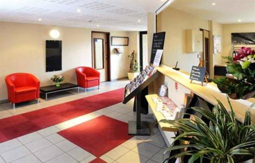 фото отеля Sejours & Affaires Paris Nanterre Hotel