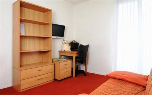 фото отеля Sejours & Affaires Paris Nanterre Hotel