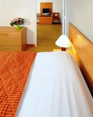 фото отеля Sejours & Affaires Paris Nanterre Hotel