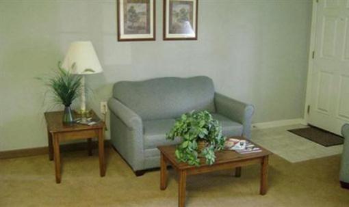 фото отеля Affordable Suites Fredericksburg Hotel