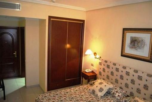 фото отеля Hotel Cristina Enea Valdeganga