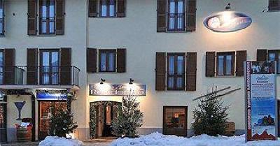 фото отеля La Tana del Ghiro Apartment Bardonecchia
