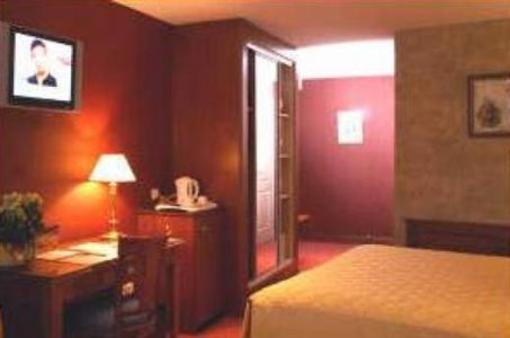 фото отеля Coq Hotel Montreuil-sur-Mer
