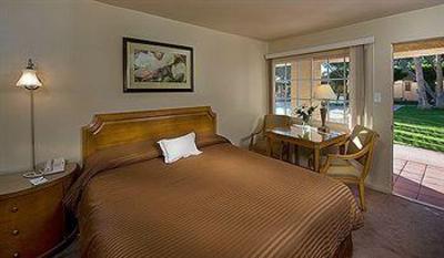 фото отеля Desert Sun Resort