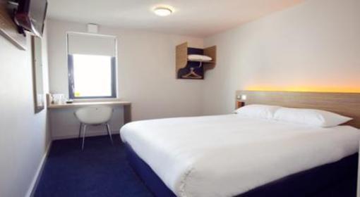 фото отеля Travelodge Maidstone Central