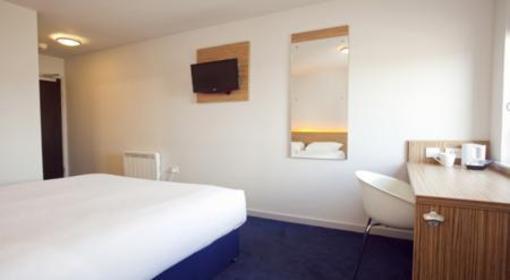 фото отеля Travelodge Maidstone Central