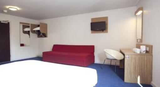 фото отеля Travelodge Maidstone Central