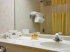 фото отеля Days Inn Milan Cedar Point South