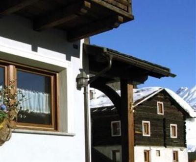 фото отеля Hotel Cristallo Livigno