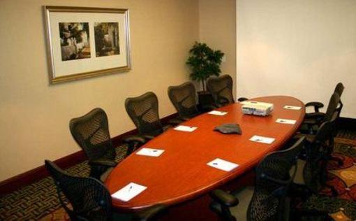 фото отеля Hilton Garden Inn Choctaw