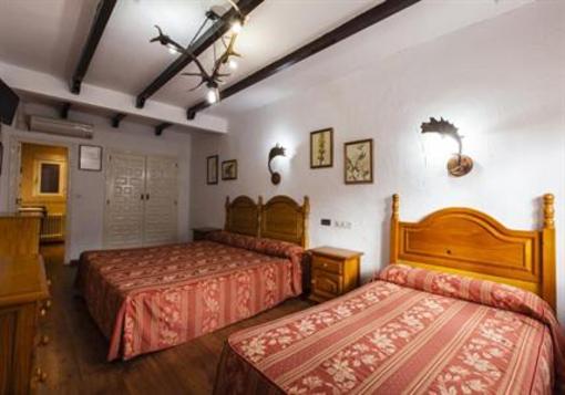 фото отеля Noguera De La Sierpe Hotel Santo Tome