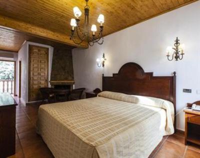 фото отеля Noguera De La Sierpe Hotel Santo Tome