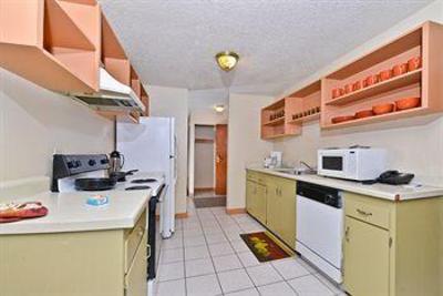 фото отеля Americas Best Value Inn & Suites Tukwila