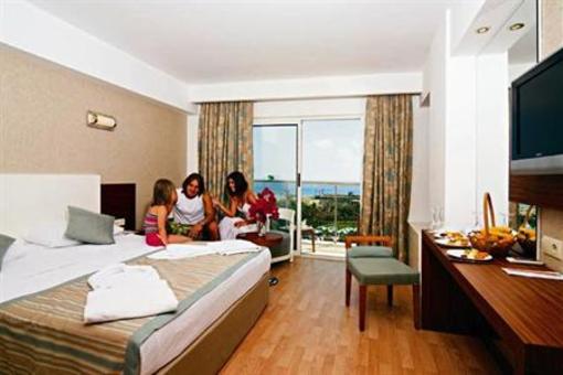фото отеля Seher Resort and Spa Side