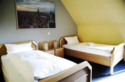 фото отеля Gruener Baum Hotel Restaurant