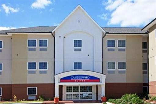 фото отеля Candlewood Suites Lake Jackson