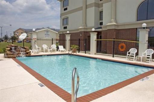 фото отеля Best Western Plus Mainland Inn & Suites