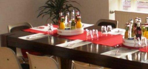 фото отеля Alpinplus Hotel Garni Holzkirchen