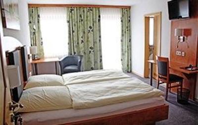 фото отеля Hotel Garni Hopfengold Wolnzach