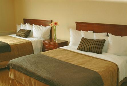 фото отеля Quality Hotel Harbourview