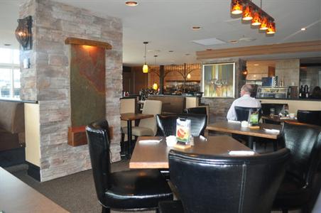 фото отеля Quality Hotel Harbourview