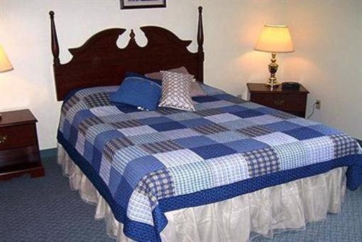 фото отеля Admiral Digby Inn & Cottages Ltd