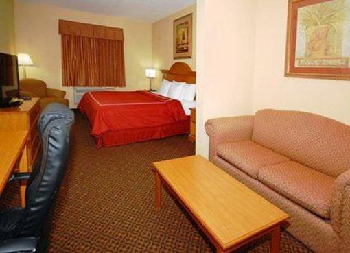 фото отеля Comfort Suites Brenham