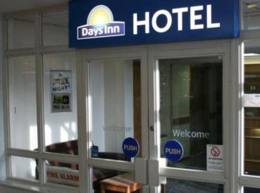 фото отеля Days Inn Magor