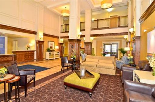 фото отеля Holiday Inn Express and Suites Williston