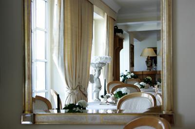 фото отеля Hotel Daniels Hallbergmoos