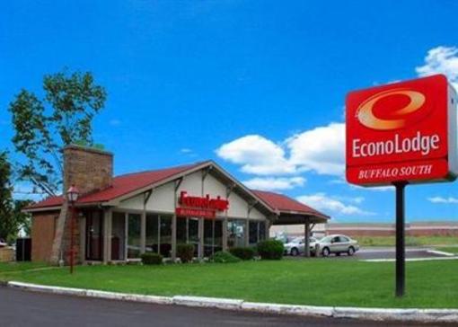 фото отеля Econo Lodge South Buffalo (New York)