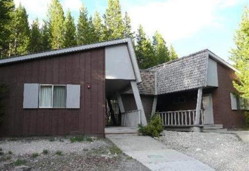 фото отеля Mammoth Hot Springs Hotel & Cabins