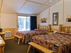 фото отеля Mammoth Hot Springs Hotel & Cabins