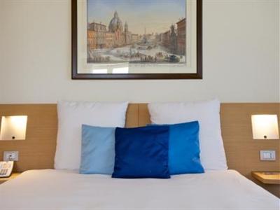 фото отеля Novotel Roma La Rustica