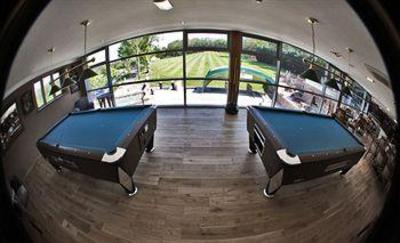 фото отеля Old Thorns Golf & Country Estate Liphook