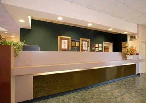 фото отеля Quality Inn Coliseum