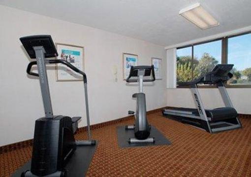 фото отеля Quality Inn Coliseum