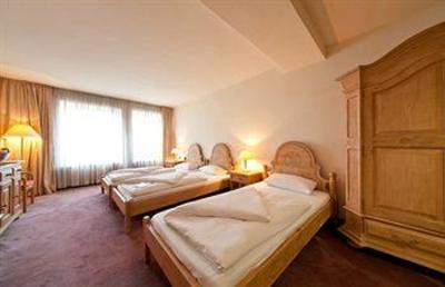 фото отеля Madison I Dusseldorf Hotel