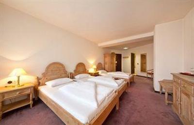 фото отеля Madison I Dusseldorf Hotel