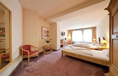 фото отеля Madison I Dusseldorf Hotel