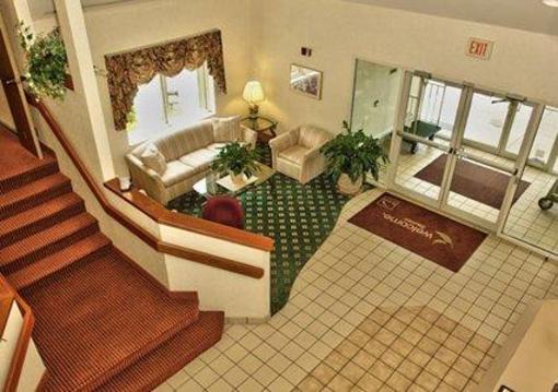 фото отеля Sleep Inn Staunton